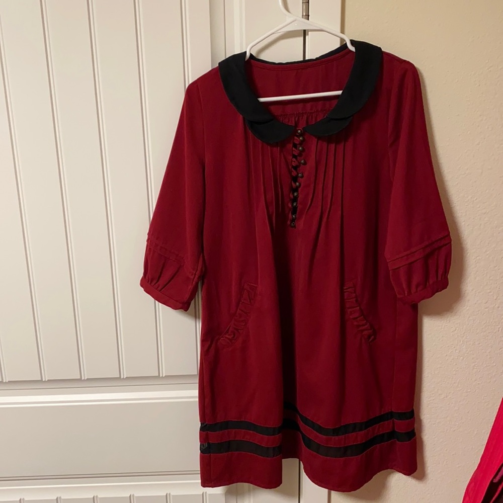 Red dress with cute collar